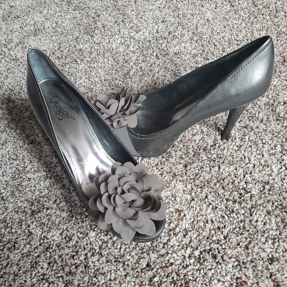 Open toed high heel